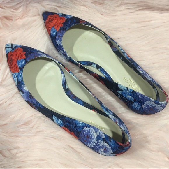 Messeca New York Shoes - Messeca New York - Floral Flats